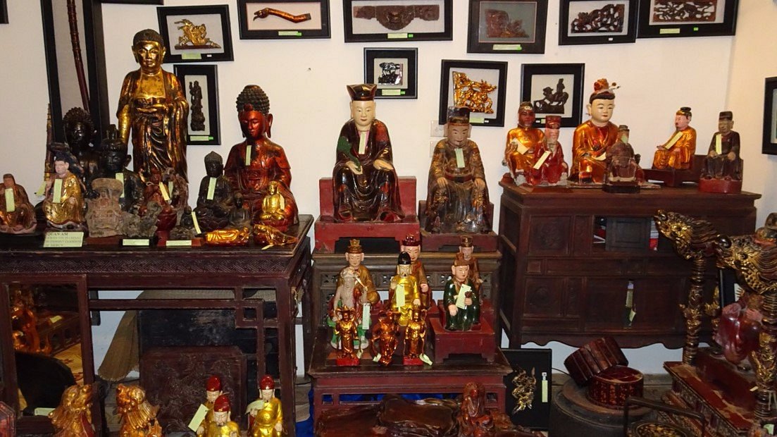 54 traditions gallery Hang Gai Hanoi
