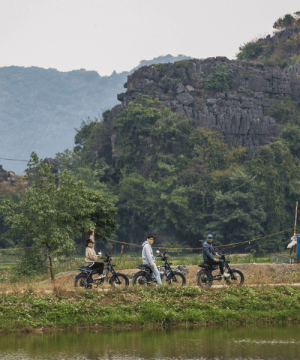 ninh binh ebike - hanoi local tour