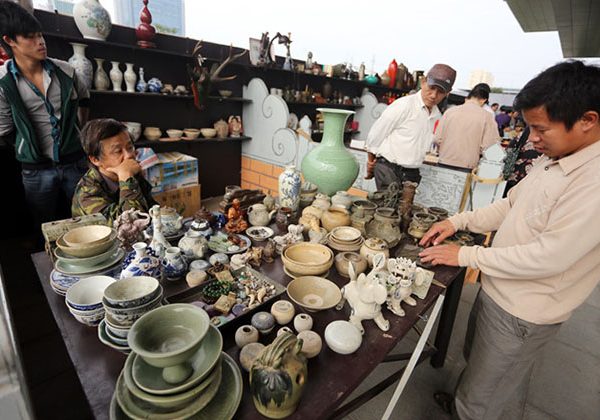 Antiquity Market in Hanoi Museum Hanoi local tours