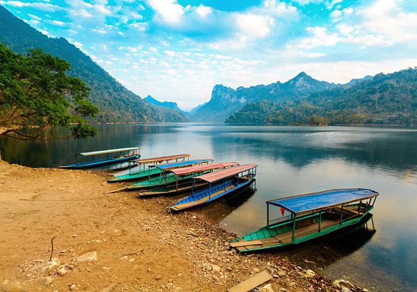 Ba Be Lake in North Vietnam Hanoi tour package