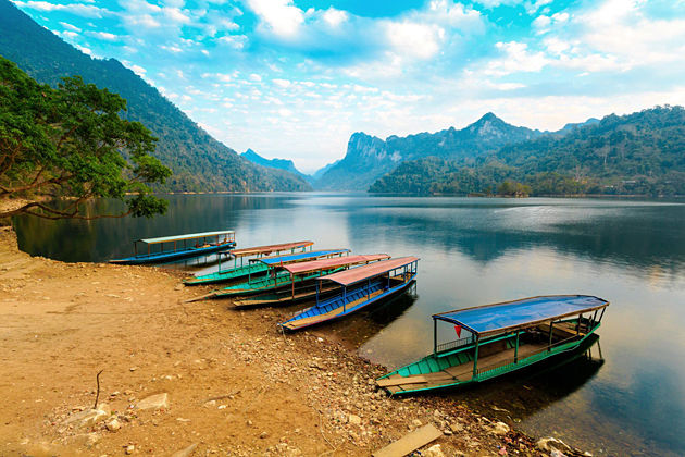 Ba Be Lake in North Vietnam Hanoi tour package