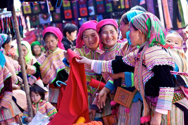 Bac Ha Market in Sapa Tour