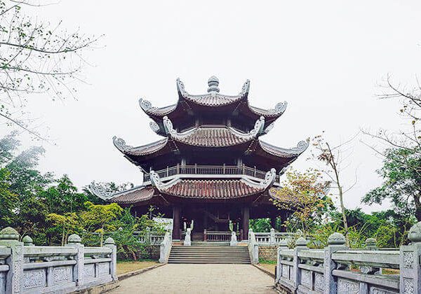 Bai Dinh Pagoda - Hanoi tour packages