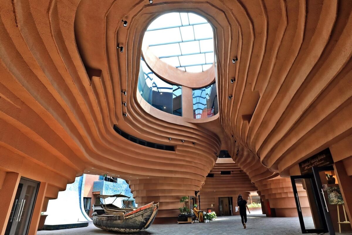 Bat Trang Ceramic Museum