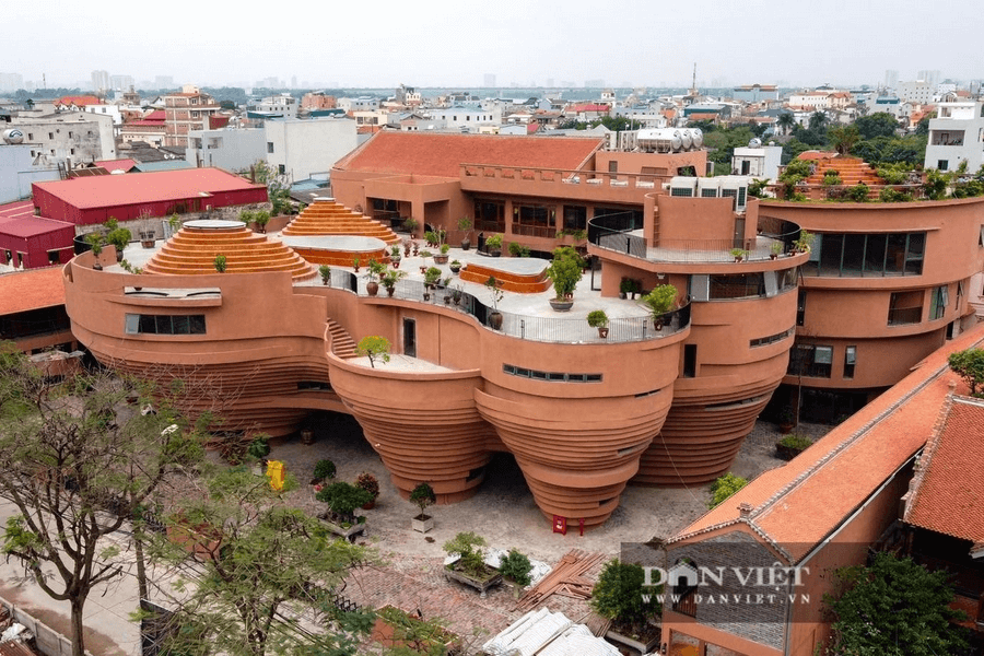 Bat Trang ceramic museum in Hanoi countryside