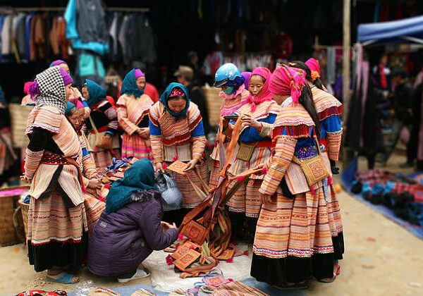 Bac Ha Market - Hanoi local tours