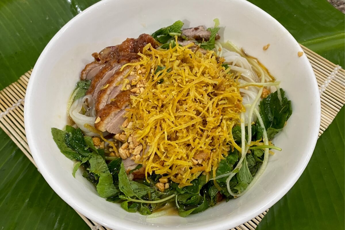Cao Bang Sour Noodle Soup (Pho Chua)