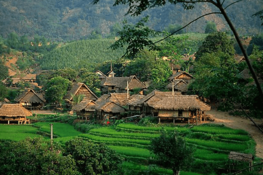 Choose Mai Chau for your tours in north Vietnam