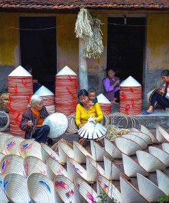 Chuong Conical Hat Making - Hanoi Local Tour