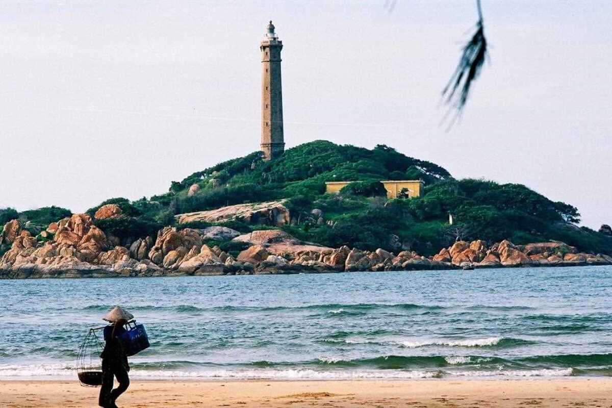 Climb Co To Lighthouse for Panoramic Views