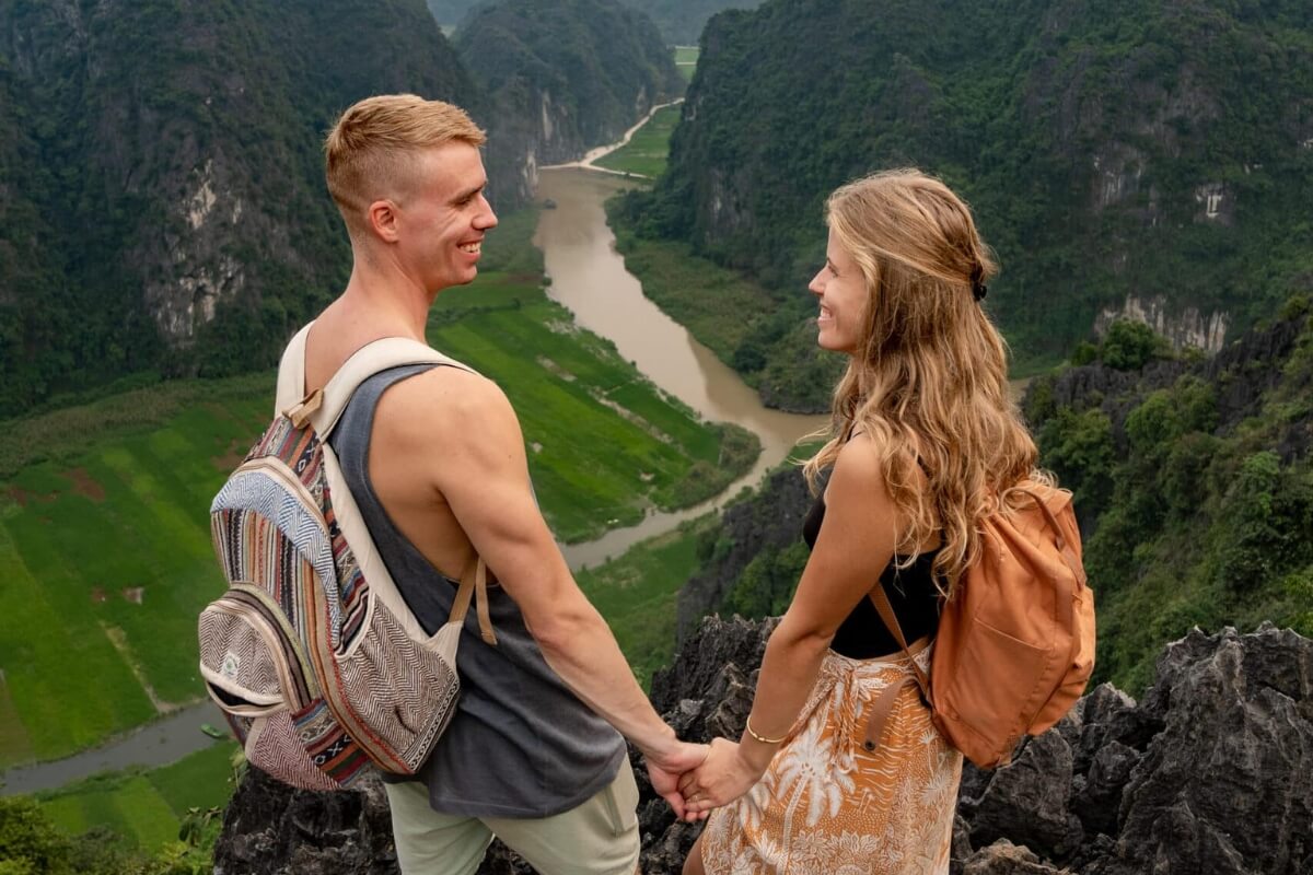 Climbing to Mua Cave & Viewpoint - romantic things to do in ninh binh vietnam