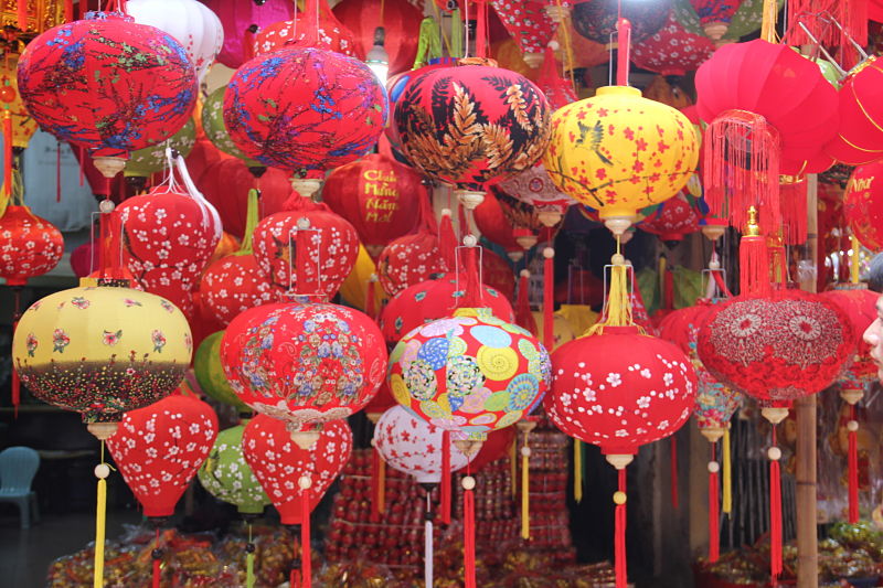 Tet holiday in hang luoc street
