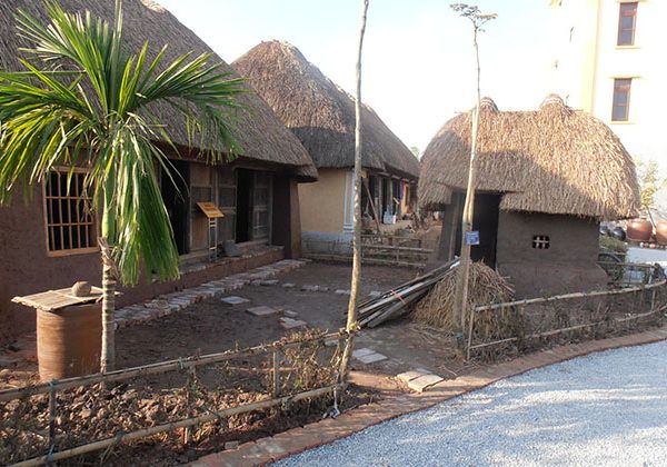 Countryside Museum Hanoi tour packages