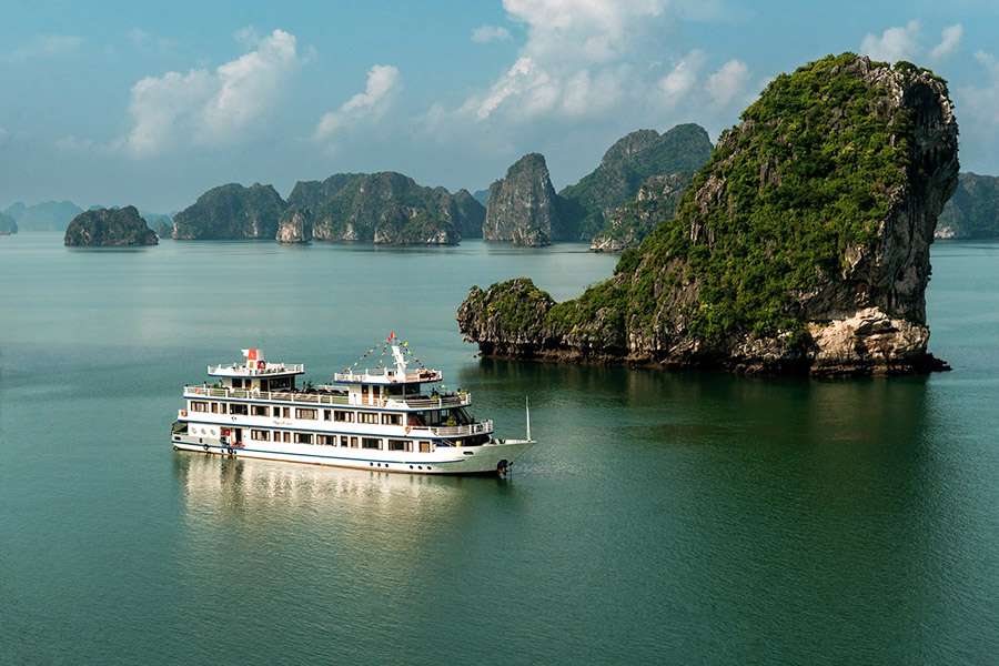 Cruise Bai Tu Long Bay - Northern Vietnam Tours