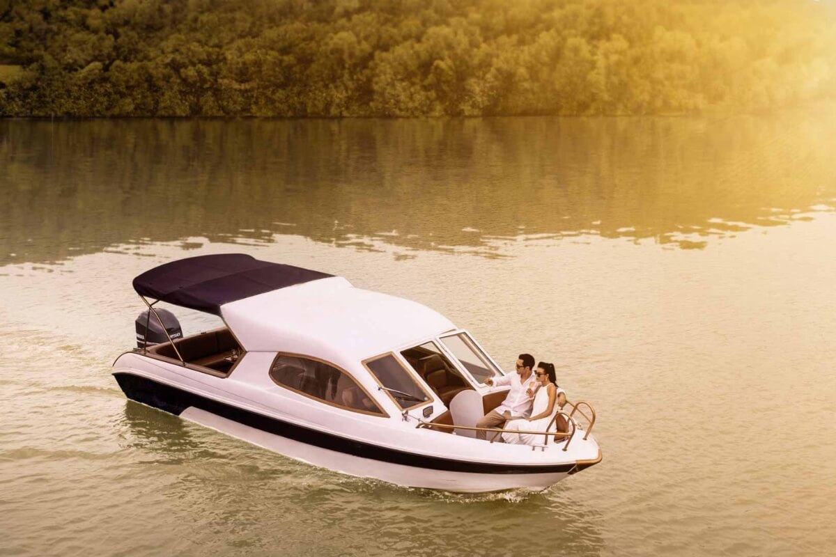 Cruise on the Saigon River - romantic things to do in ho chi minh city