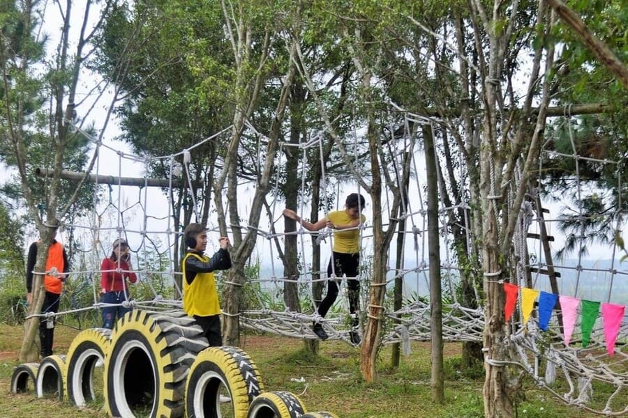 Dong Mo Tourist Area - team building venues in hanoi