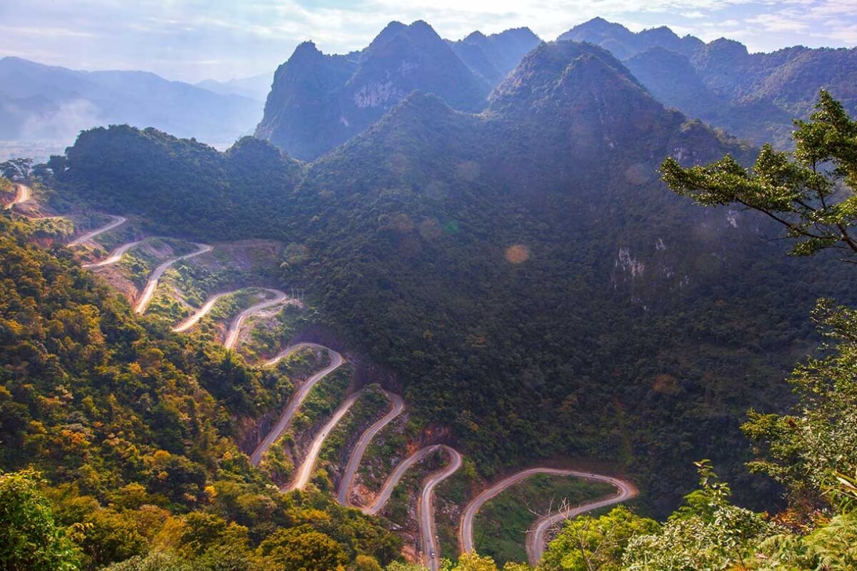 Drive Through Ma Phuc Pass