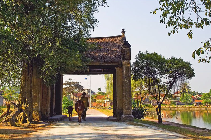 Duong Lam Ancient Village