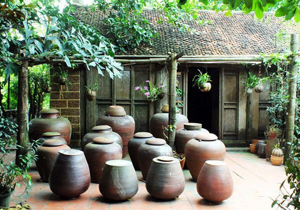 Duong Lam Village - Hanoi Local Tours