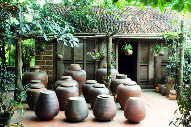 Duong Lam Village - Hanoi Local Tours