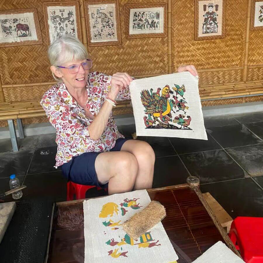 Enjoy a painting in Dong Ho Painting Village - Hanoi Countryside Tour