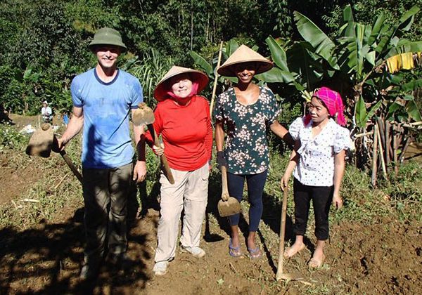 Help Locals Doing Farming Works
