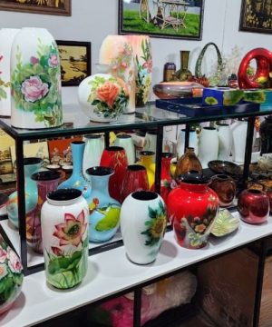 Explore Ha Thai Village - Hanoi Village tours