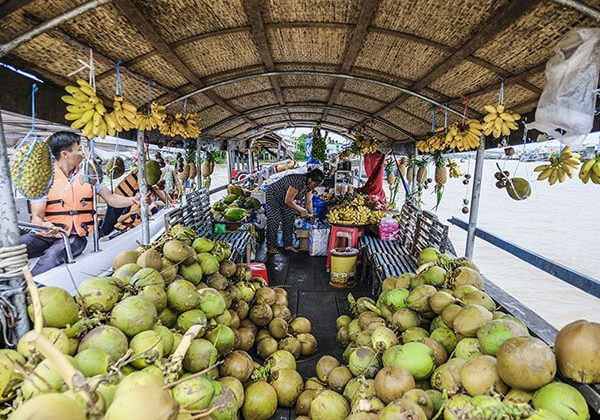 Floating Market - Hanoi Local Tours
