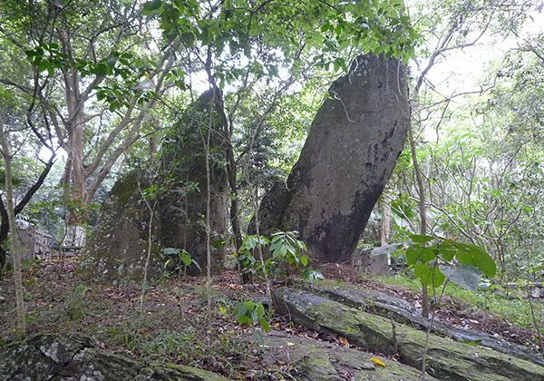 French Ruin in Ba Vi Mountain Hanoi local tour