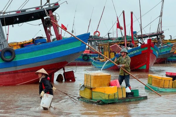 Giao Hai Fish Market in Amazing Nam Dinh 3 Days 2 Nights