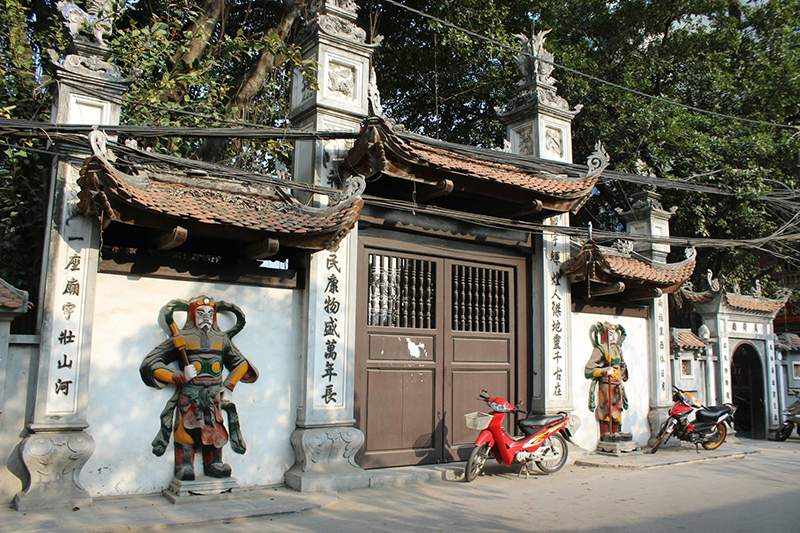 Ha Pagoda - Hanoi