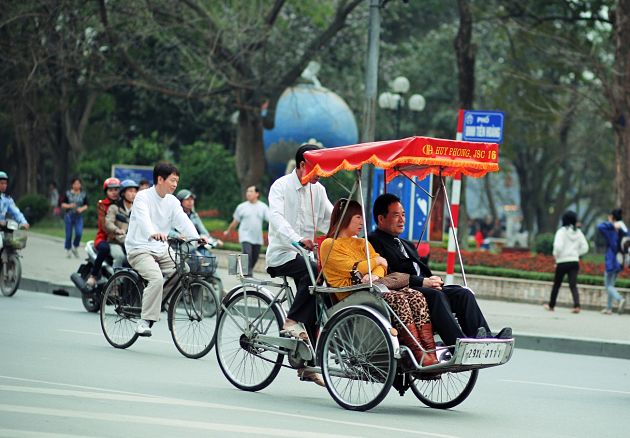 Cyclo Tour Sapa tour from Hanoi