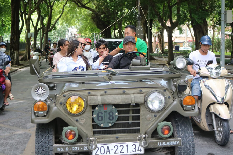 Hanoi Early Bird Jeep Tour