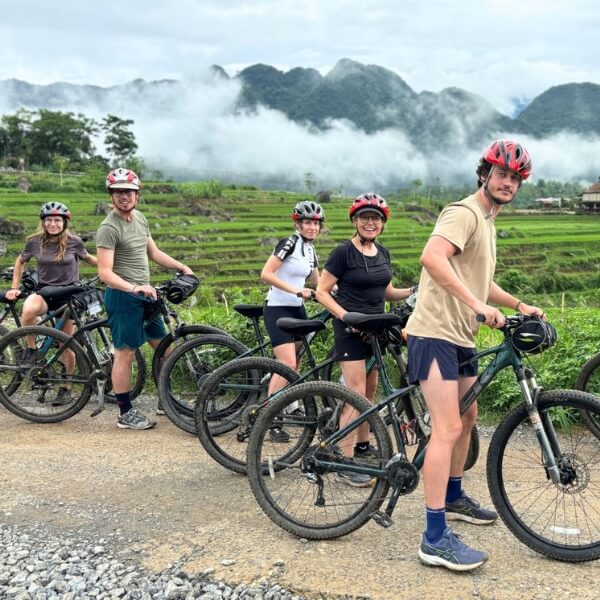 Hanoi Local Guides with Deep Knowledge