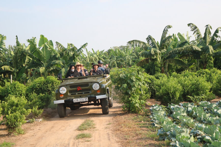 Hanoi Mai Chau Jeep tour