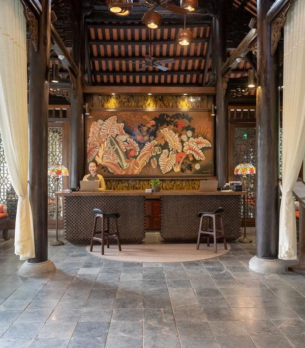 Hanoi Melia Bavi Lobby
