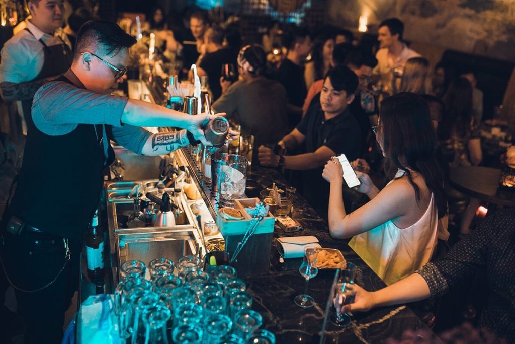 Hanoi Nightlife, Massage & Red Light District