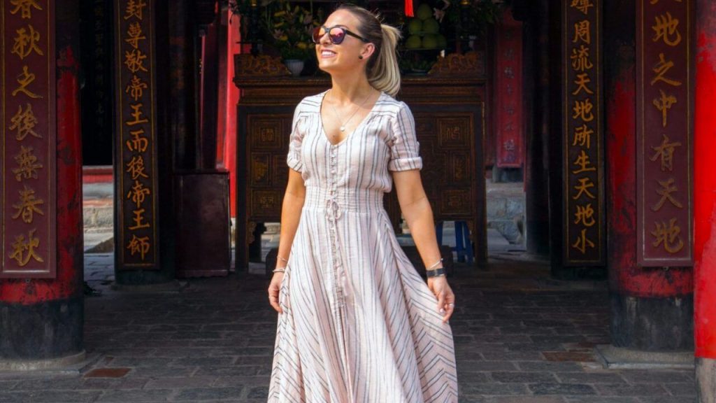 Hanoi Temple of Literature - Hanoi Day Tours