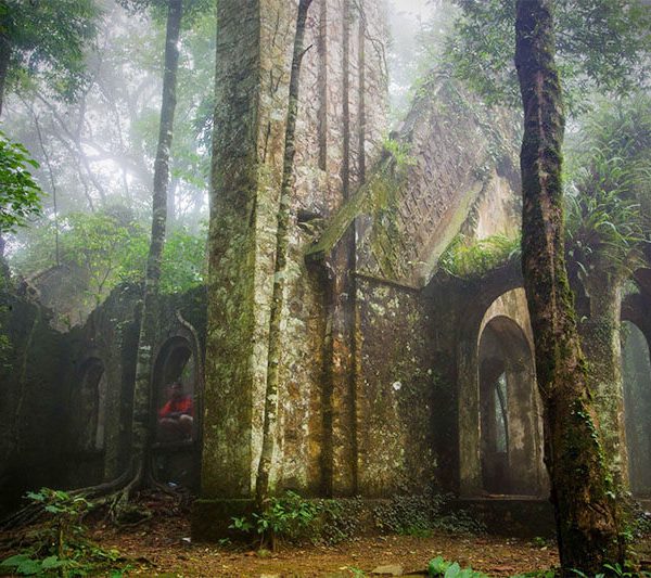 Hanoi Ba Vi Mountain Duong Lam Ancient Village Tour