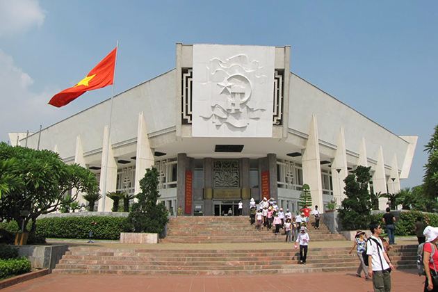 Ho Chi Minh Museum - Ho Chi Minh Complex
