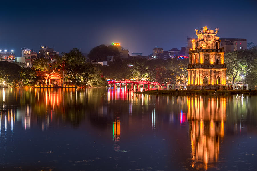 Ho Guom Lake_Hanoi Travel