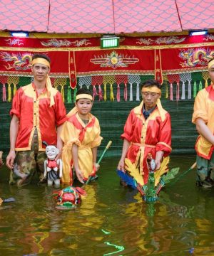 Hong Quang Village in Nam Dinh Tours From Hanoi