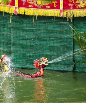 Hong quang water puppet village in Nam Dinh - Hanoi Tours