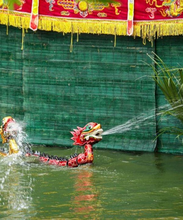 Hong quang water puppet village in Nam Dinh - Hanoi Tours