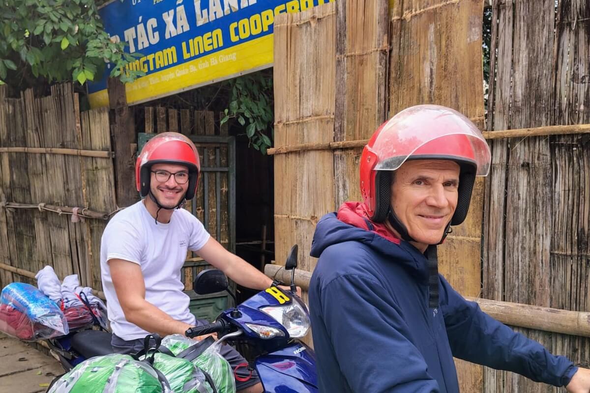 How to Get to Pa Vi Village