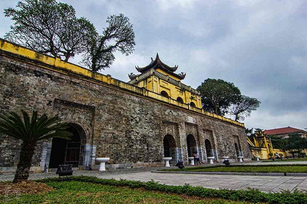 Imperial Thang Long Citadel Hanoi Tour Packages