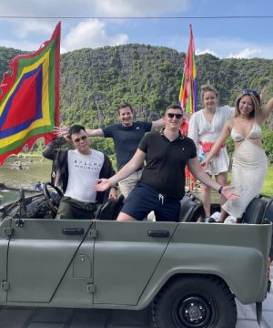 Jeep Tour ninh Binh - Hanoi Jeep Tour