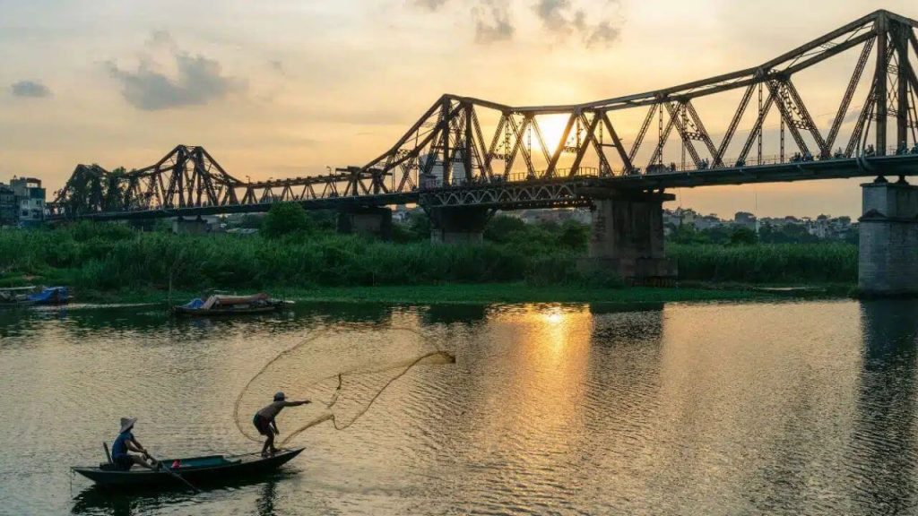 Long Bien Bridge - Hanoi Timeless Journey