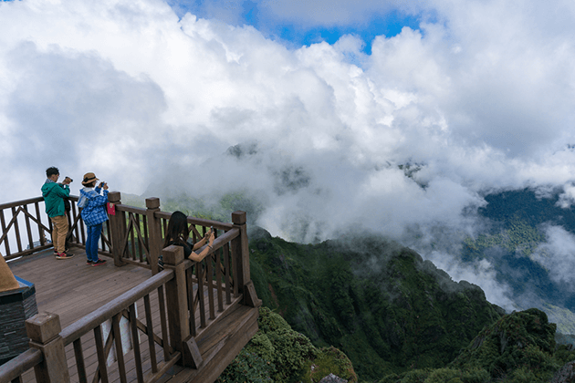 Majestic Sapa Fansipan - Hanoi local tours