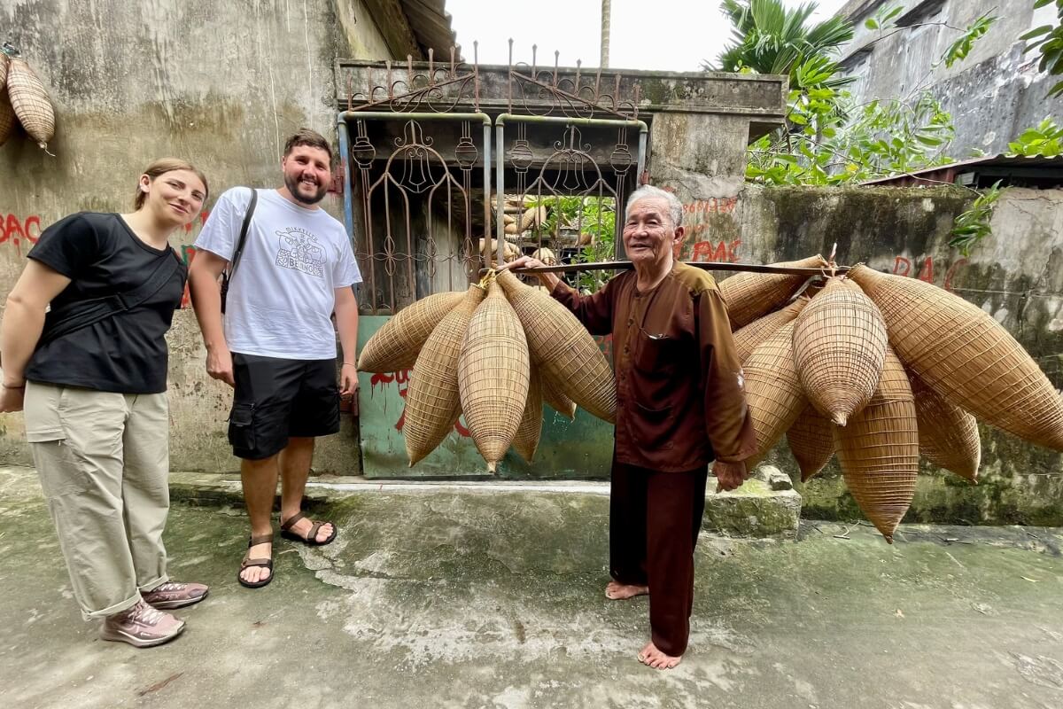Meet The Welcoming Locals in Thu Sy Village